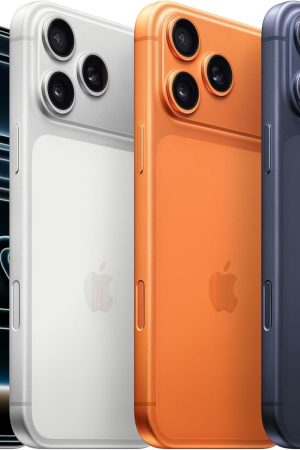 iPhone 17 Pro Max من Apple (سعة تخزين 256GB) - فضي